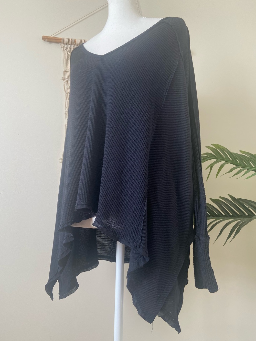 Free People Black Waffle Knit Grunge Thermal V Neck High Low Top XS